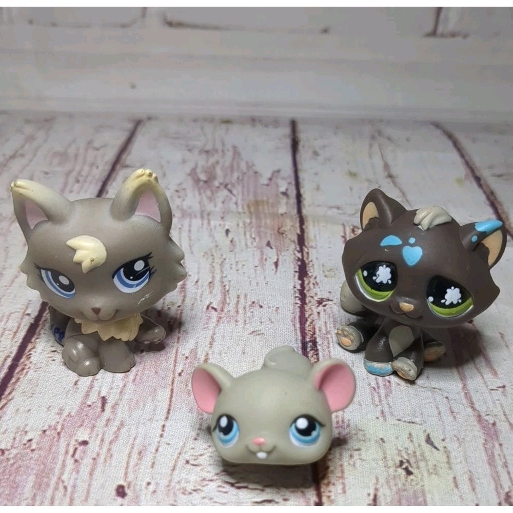 Hasbro Littlest Pet Shop Kitten #815, Persian Cat #1411, Mouse #80